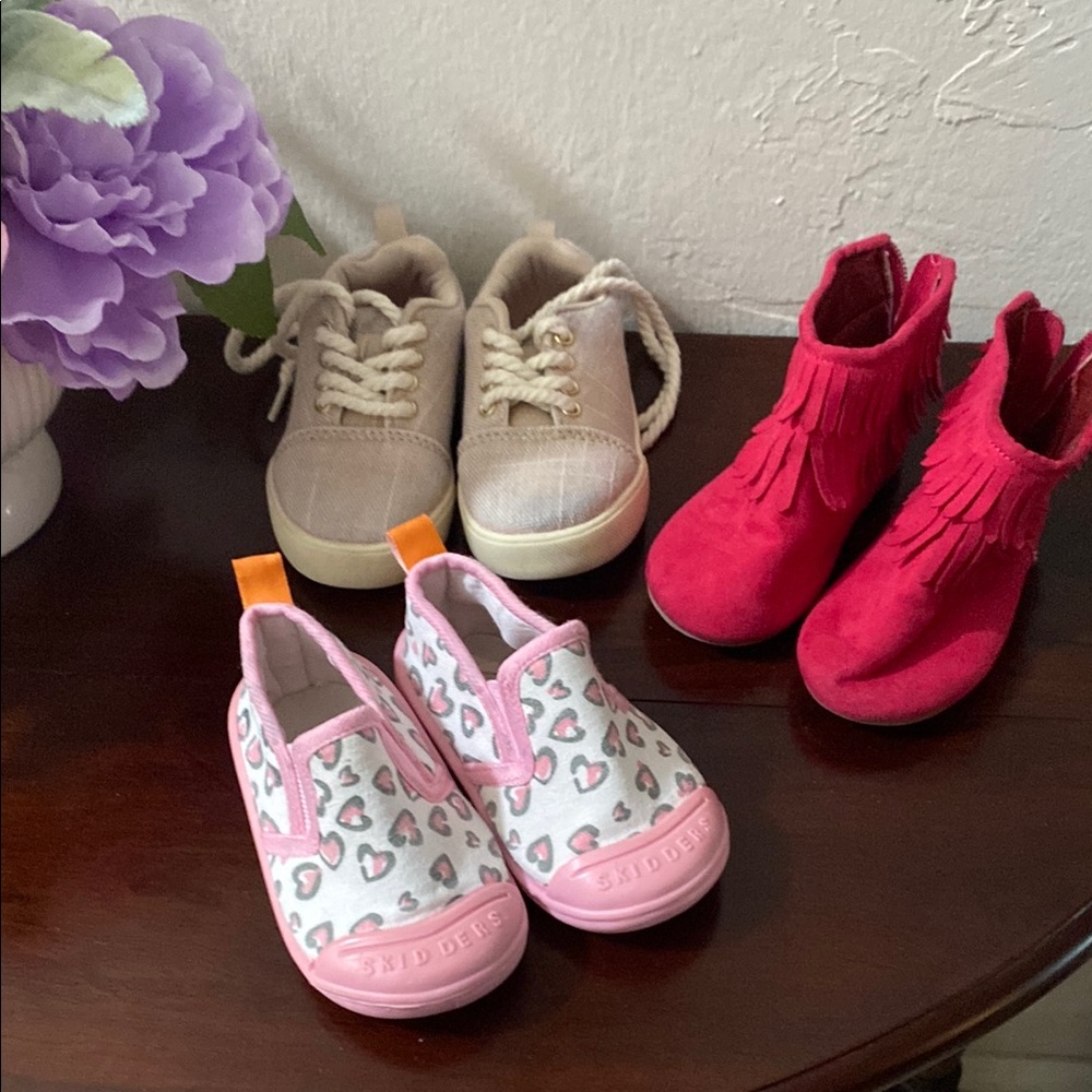 Bundle of toddler girl shoes
